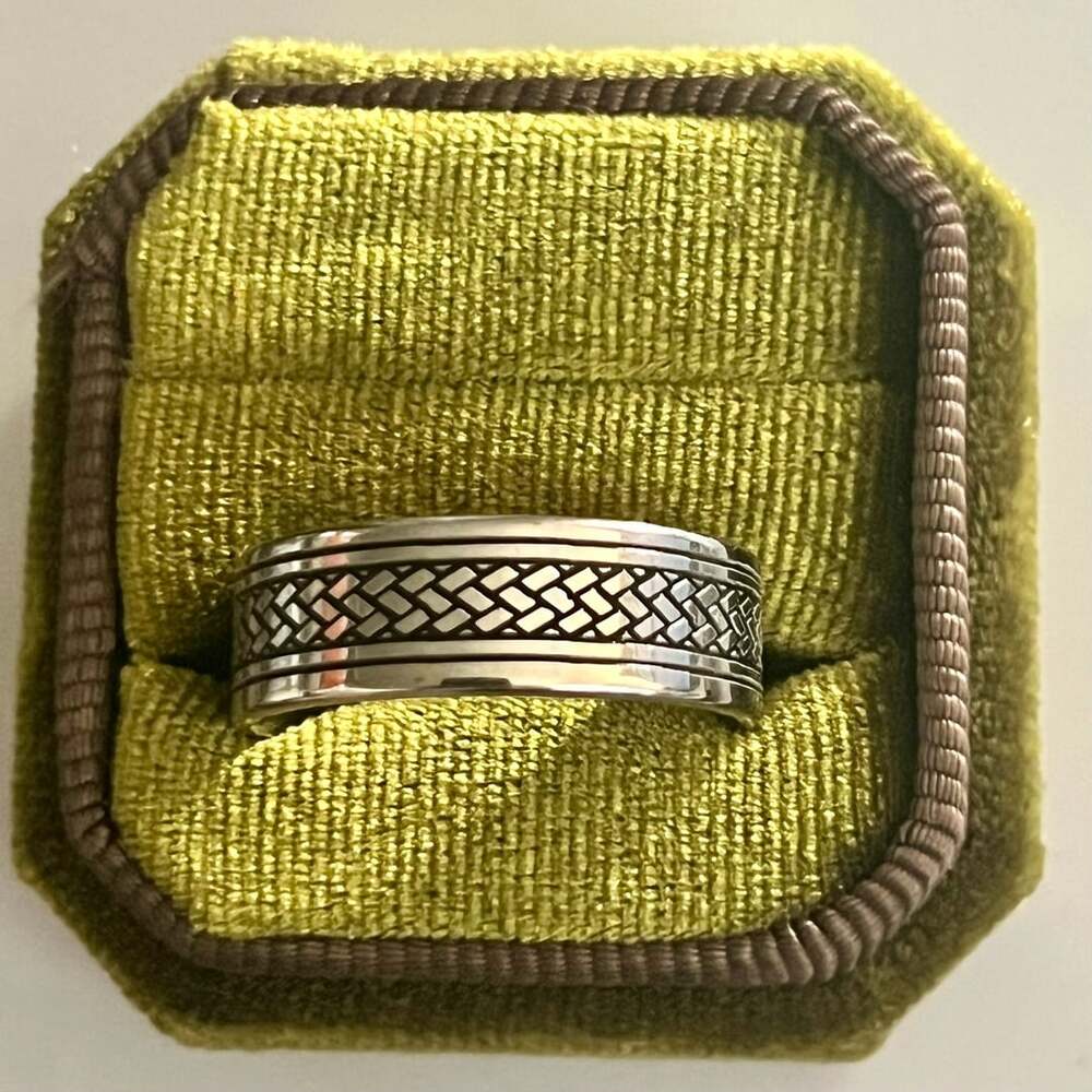 Woven Design Titanium Steel Silver/Black 8mm Band Size 10
